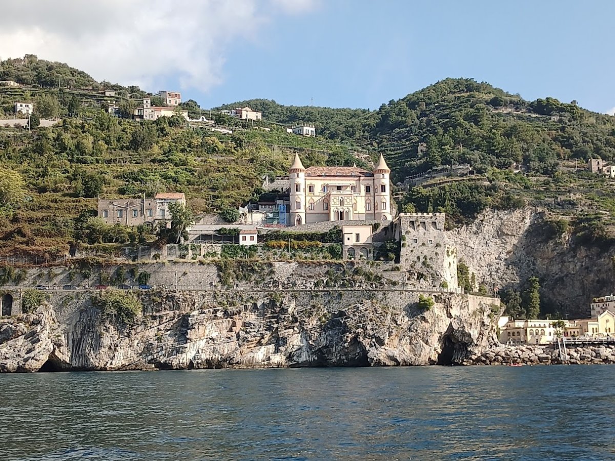 Scopri la magia di Capri dal mare