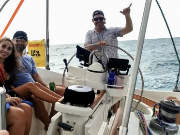 Segelkurs an der Küste von Manta (Ecuador), alle Niveaus