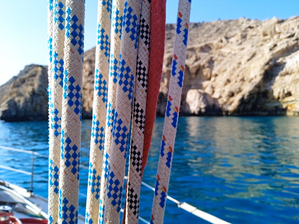 Erkunde das Mittelmeer an Bord eines Schiffes