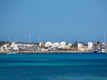 Ophiusa Regatta da Barcellona