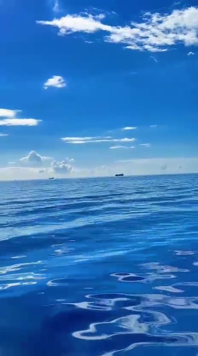 Barco de navegación entre Gibraltar y Punta Umbría