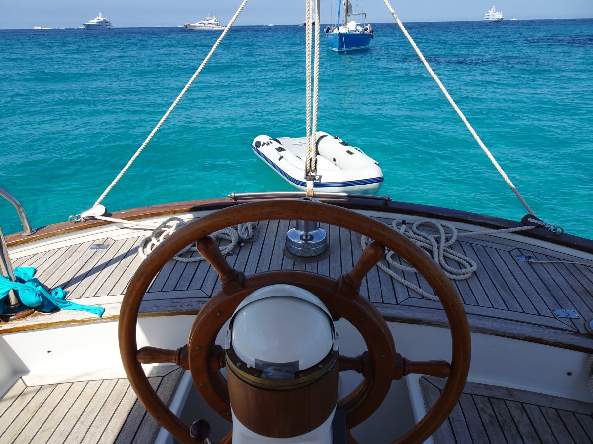 Erkunden Sie die Gewässer von La Manga auf einem klassischen Schooner