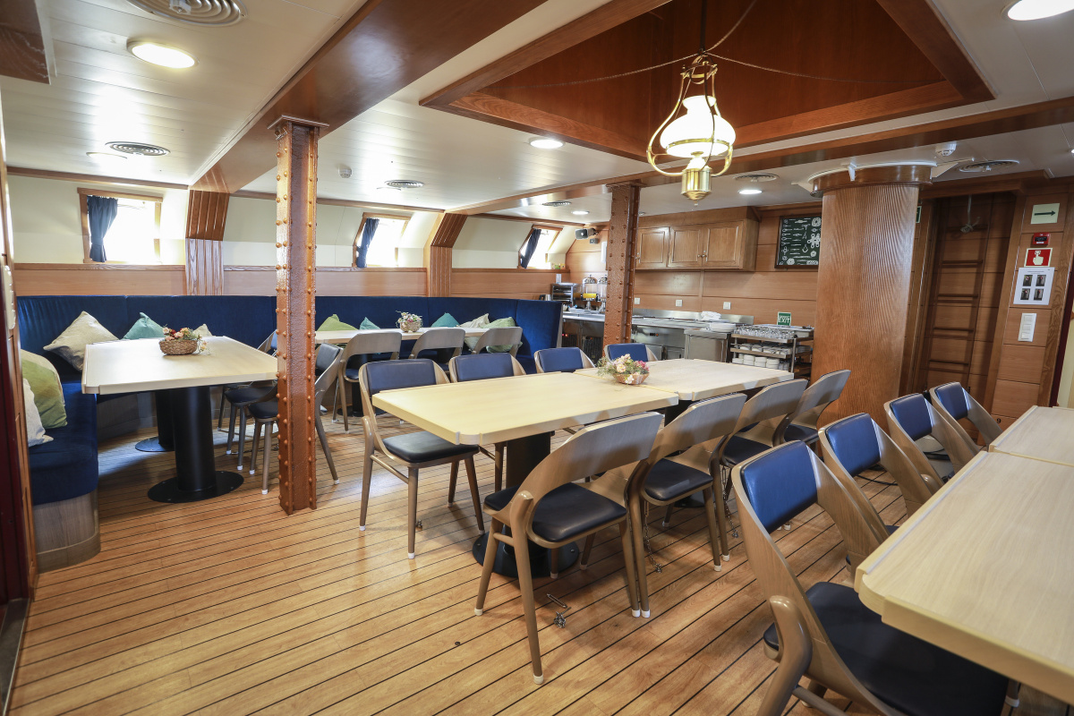 261195443bb469ccf090195d7f01fbd4.cms