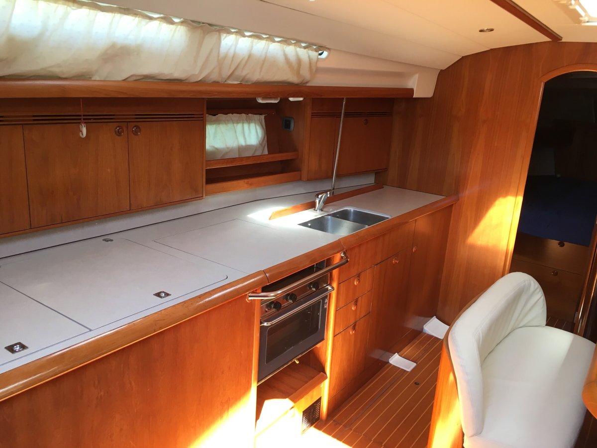 Jeanneau - 13.7 metri