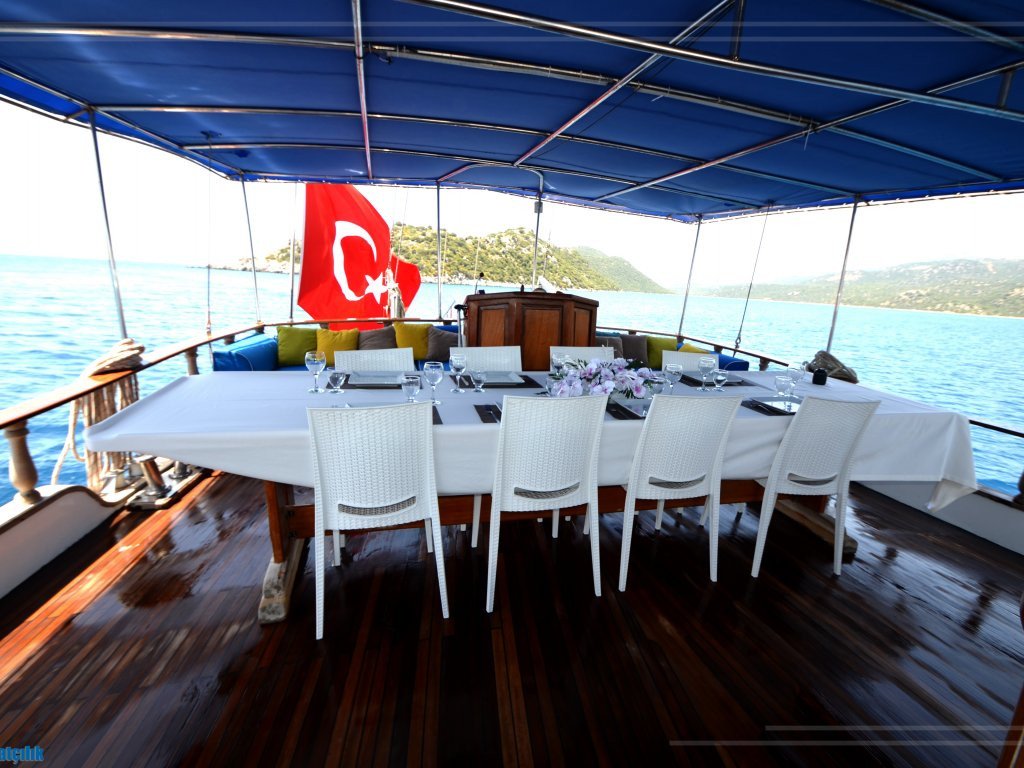 Custom - LADY JANE GULLET