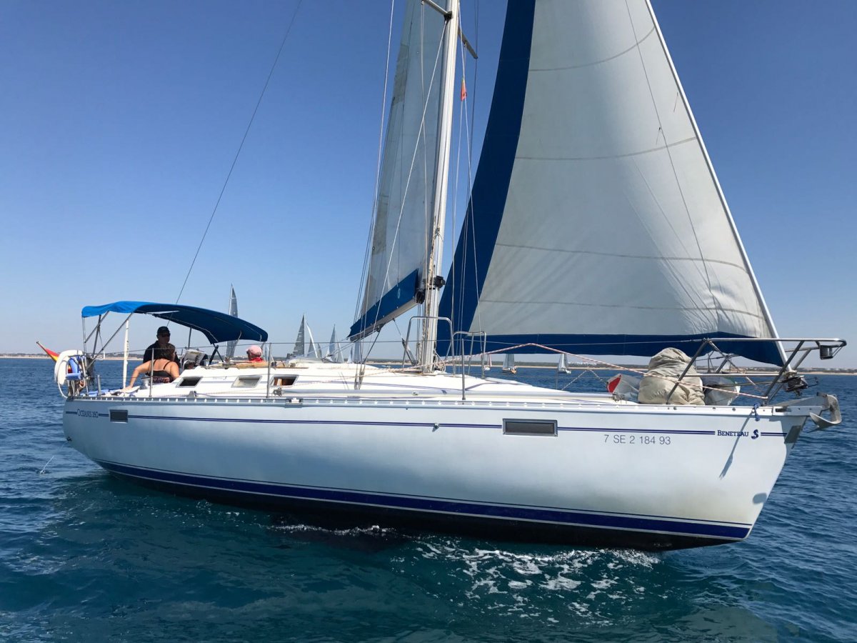 Day trip on the Tagus River from Lisbon