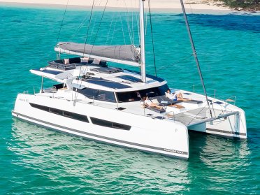 Crossing the Atlantic by fleet: Sint Maarten - Bermuda - Azores - Ibiza