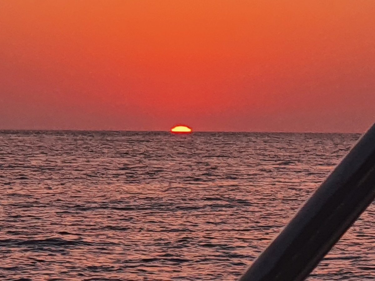 Giro del mondo in barca a vela nello stretto di Gibilterra