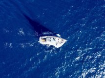 Viaje en barco desde Lefkada a Malta, navegación por el mar Jónico