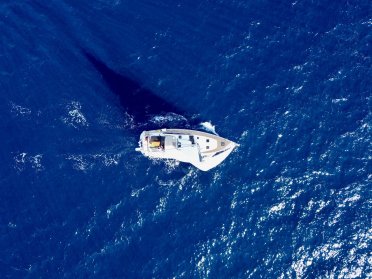 Da Lefkada a Malta: una crociera a lungo raggio attraverso il Mar Ionio.