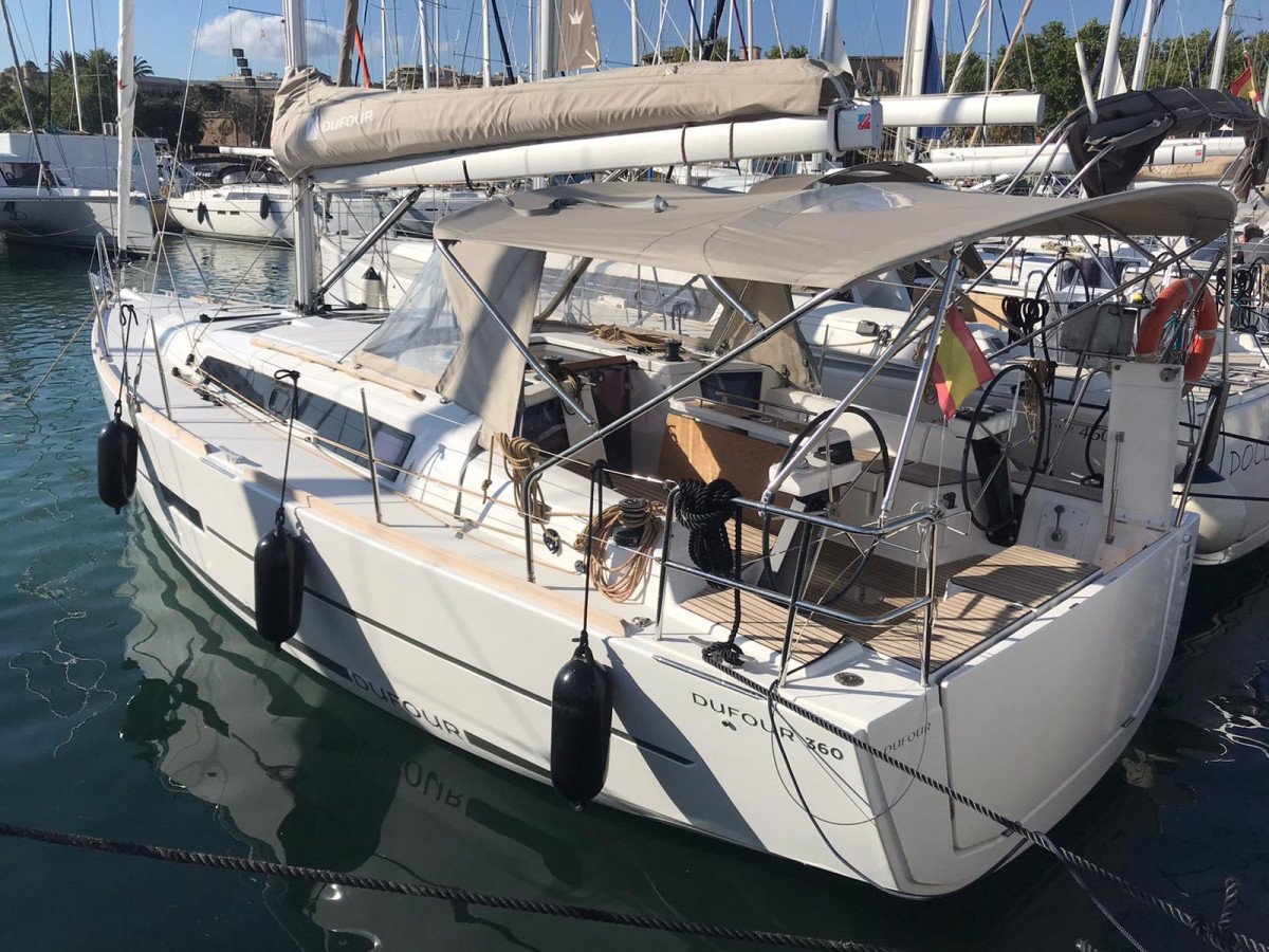 Dufour Yachts - 1 {{i18n.baths}}
