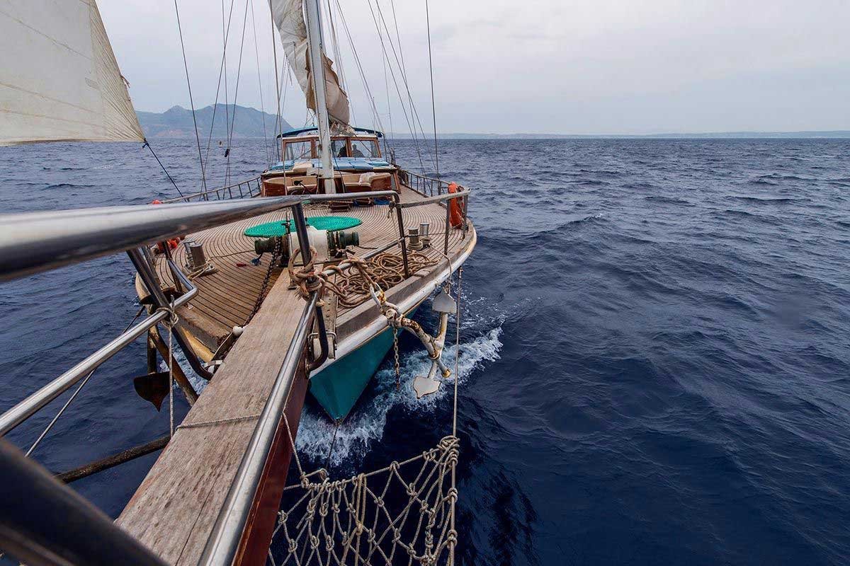 Weg zur Bucht von Porto Vromi