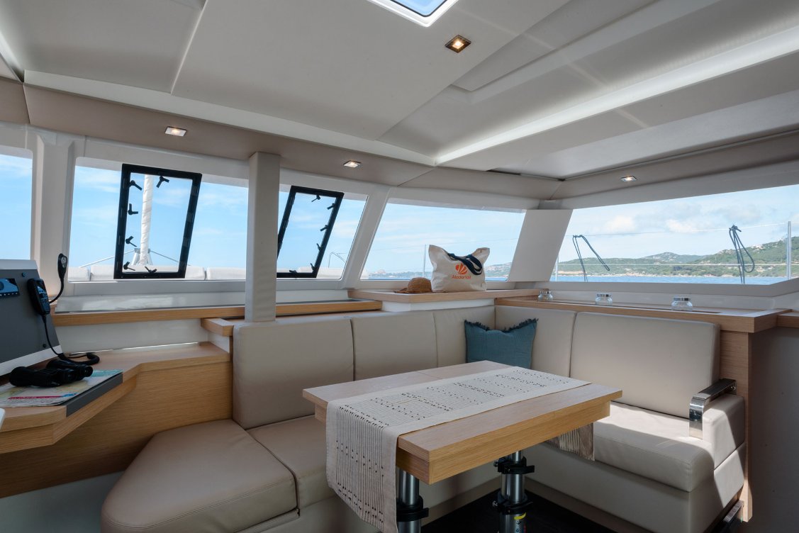 Catamarano - Fountaine - 4 cabine