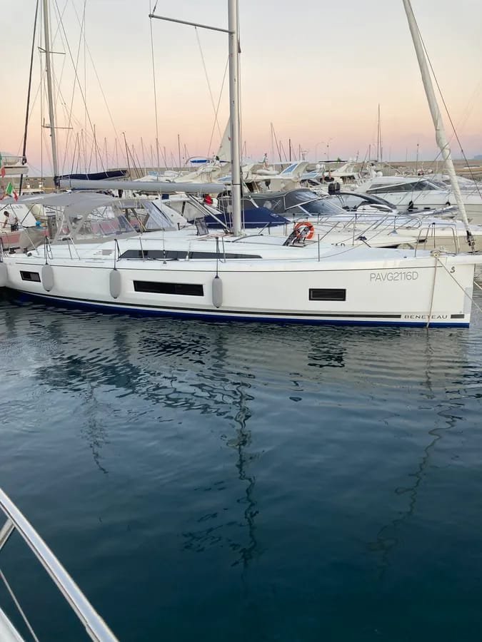 Barco a vela en Sicilia desde Palermo hasta las islas Egadi