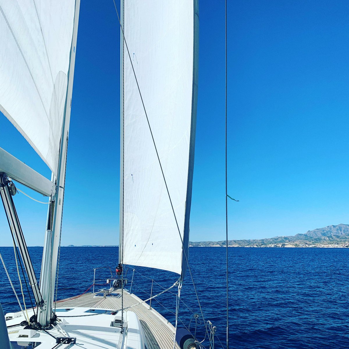 Sailboat - Bénéteau - 2012