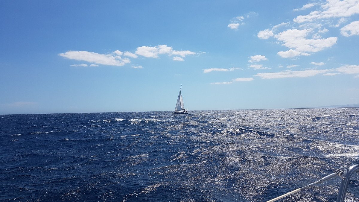 Riscopri il mare con il nostro corso di vela