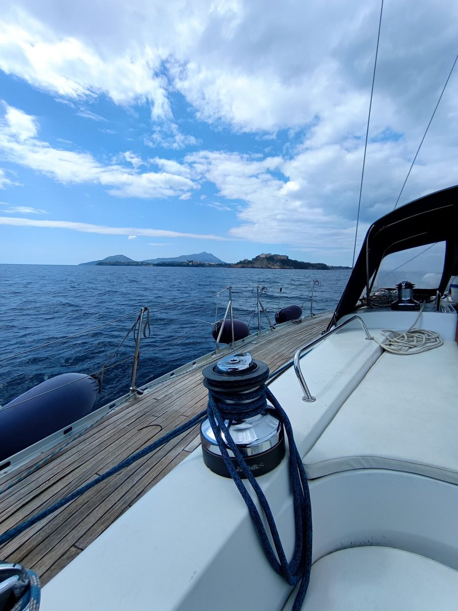 Comar Yachts - 10 personas