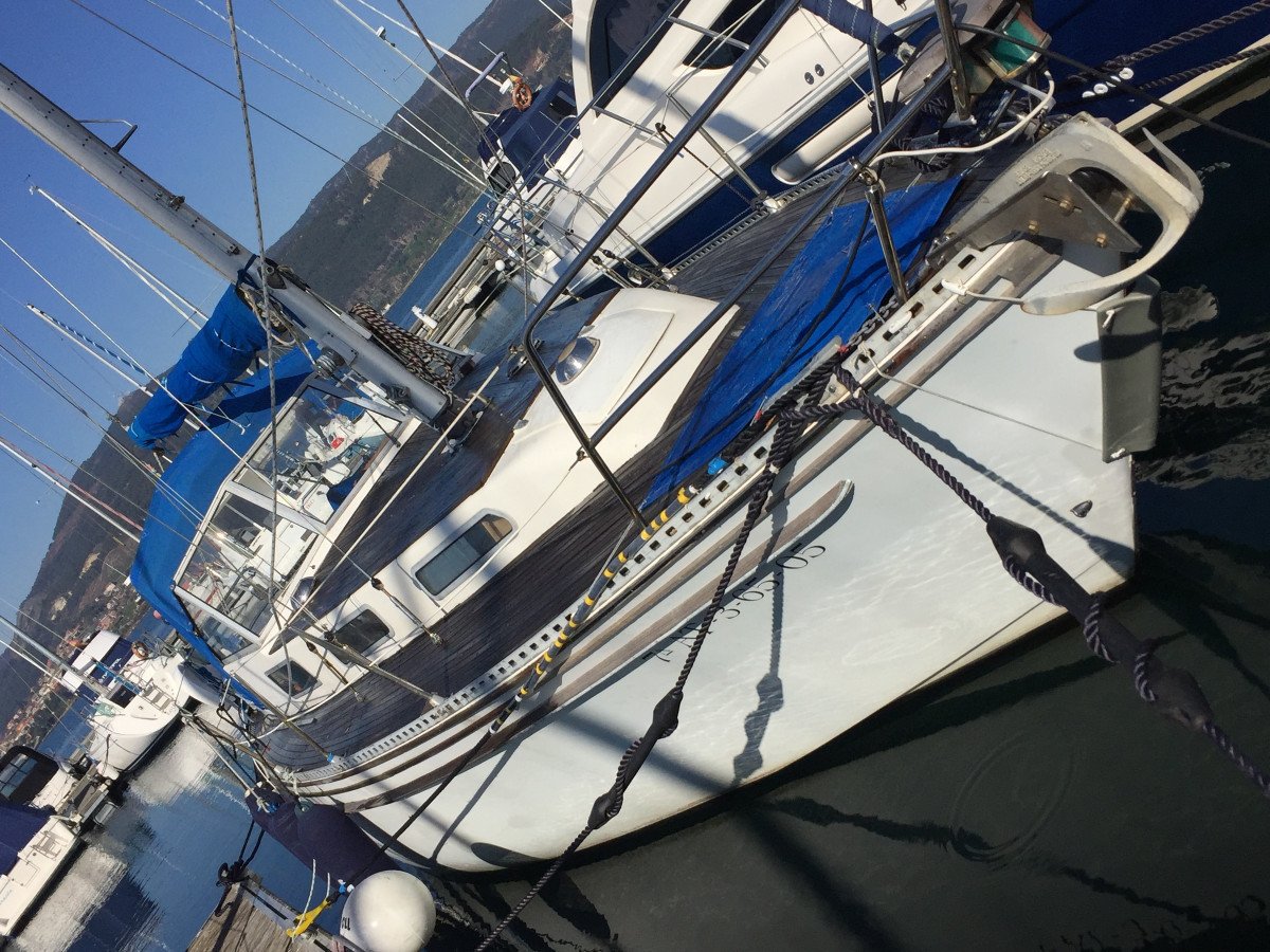 6AC51DF9-4C4E-4D78-AF16-C453CAE6C8F6