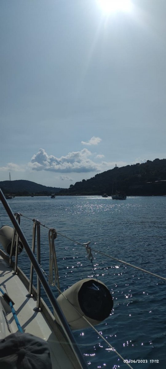 Enjoying the natural beauty of the Tuscan islands from a boat