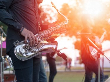 Vente al Formentera Jazz Festival en catamarán desde Denia