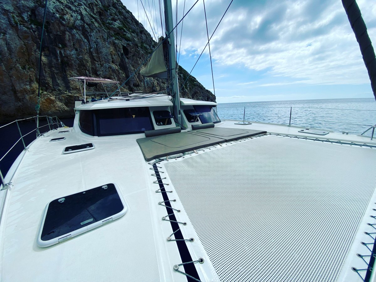 Viaje en catamarán: Torrevieja a Ibiza