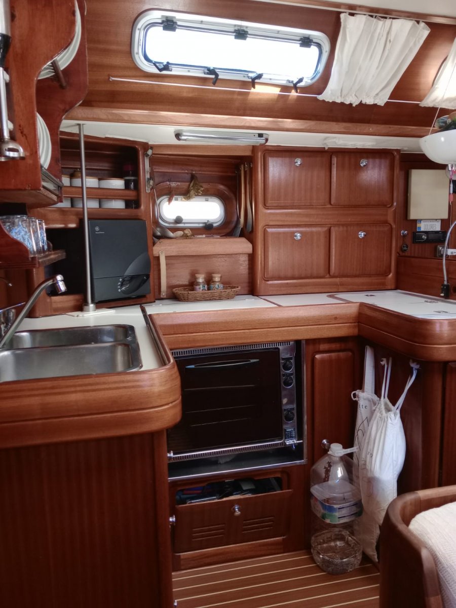 Ocean Voyages: Madeira to Seville