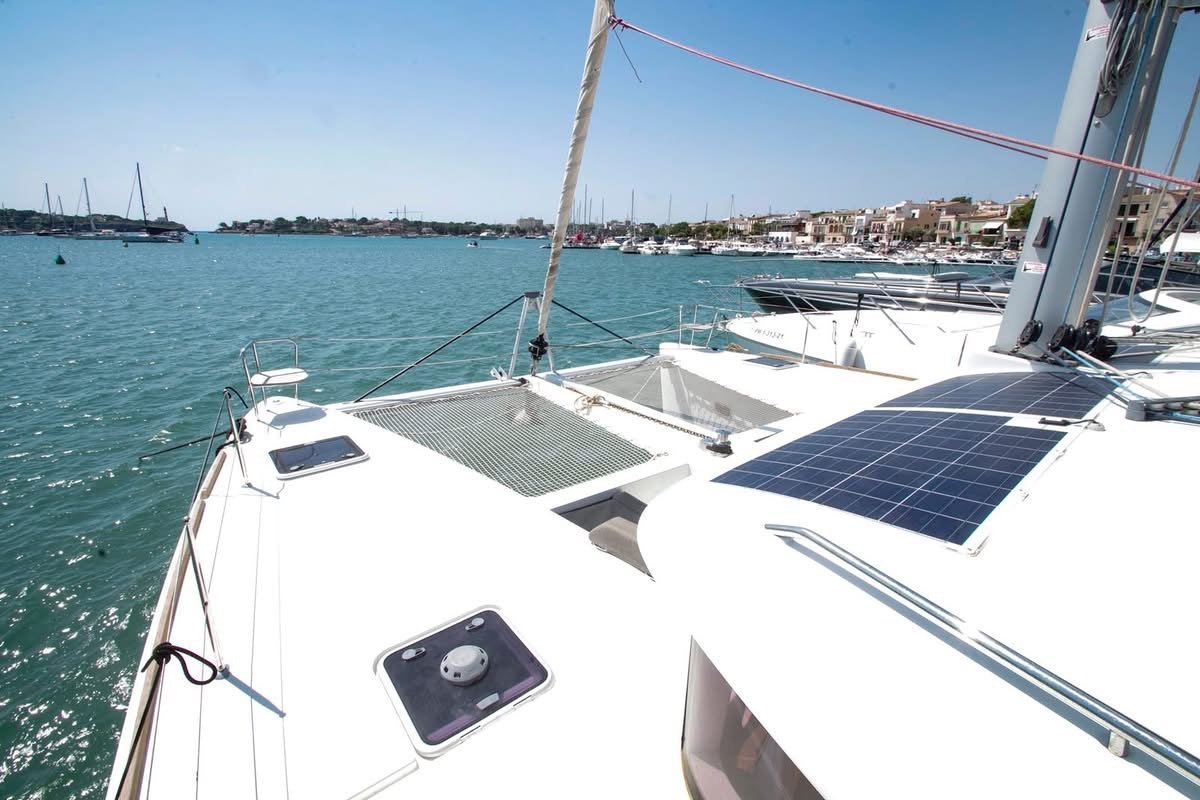 Explore the Caribbean's Beauty on a High-End Catamaran