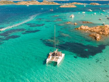 Settimana di navigazione in catamarano: dalla Sardegna alle Isole Baleari