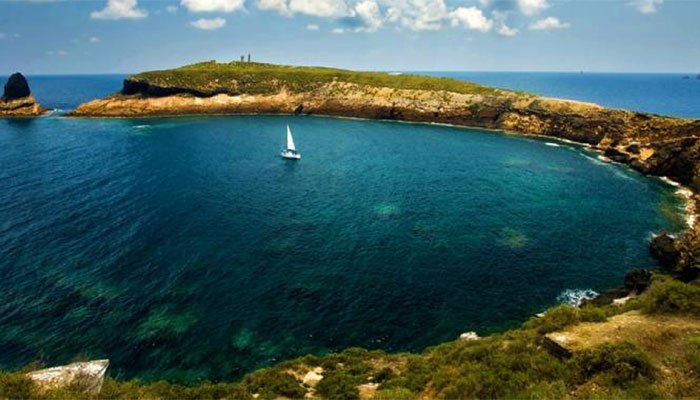 Sailing experience in the Mediterranean with training +250MN