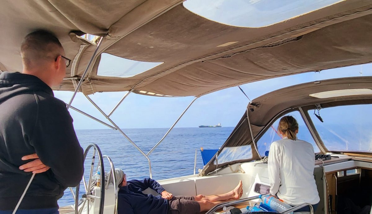 Sail through crystal-clear waters on cruises from Mallorca to Benalmádena