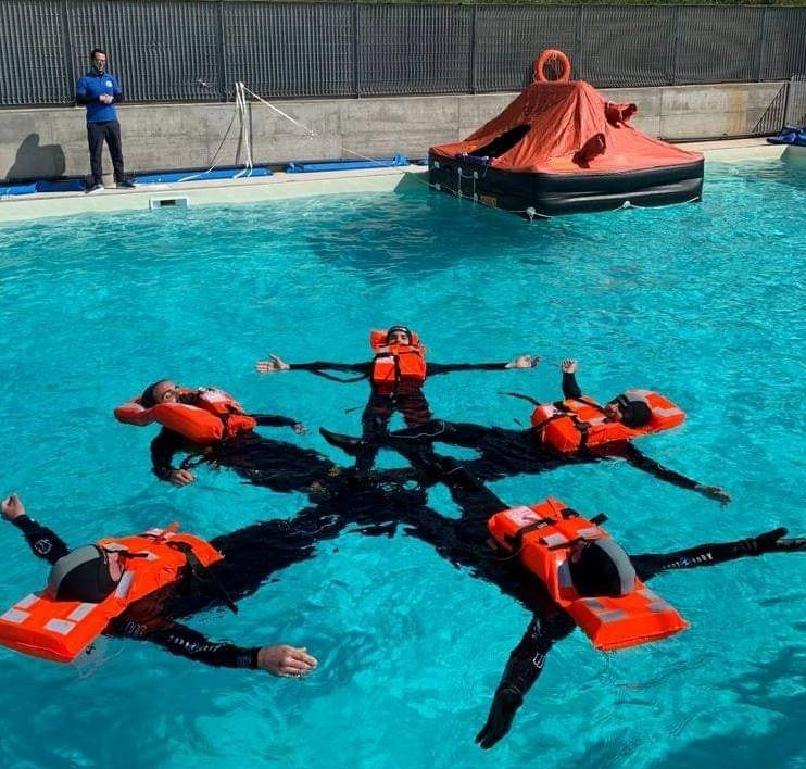 Basic training (STCW) course for boat trips and sailing courses