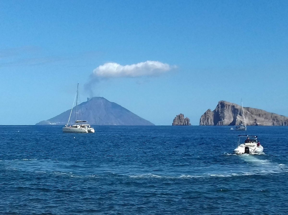 Scopri i pittoreschi villaggi e le spiagge di sabbia bianca