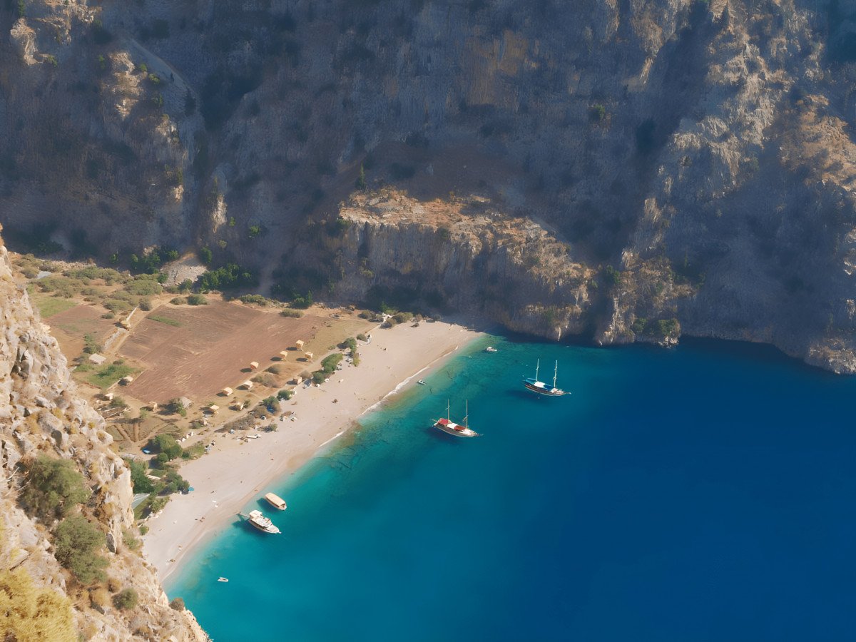 Scopri le antiche rovine e i villaggi di pescatori di Fethiye