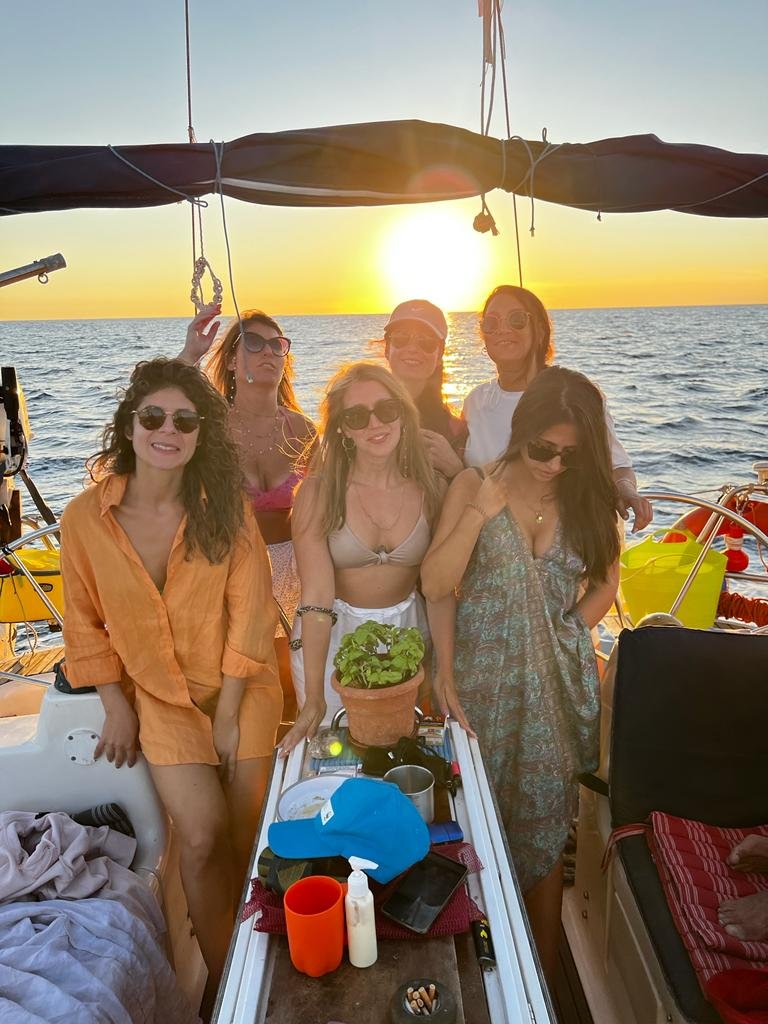 Navigating to the Pontine Islands from the Flegree Islands