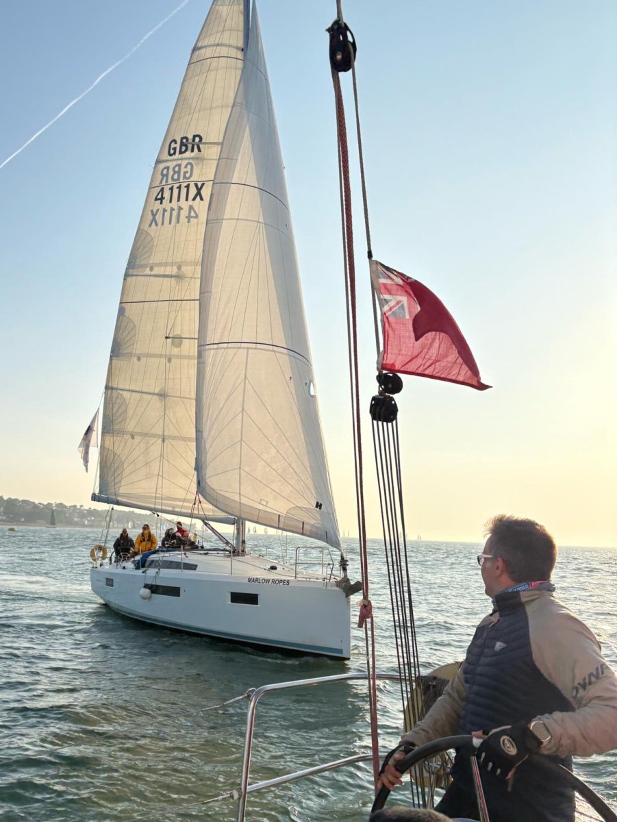 Learning navigation in open sea