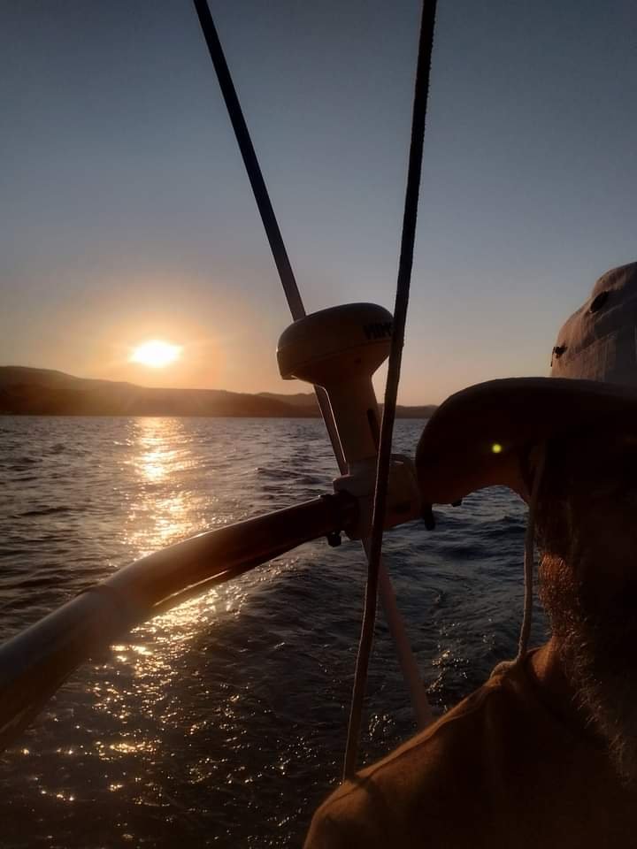 A day of sailing from Palamós, Blanes or Roses