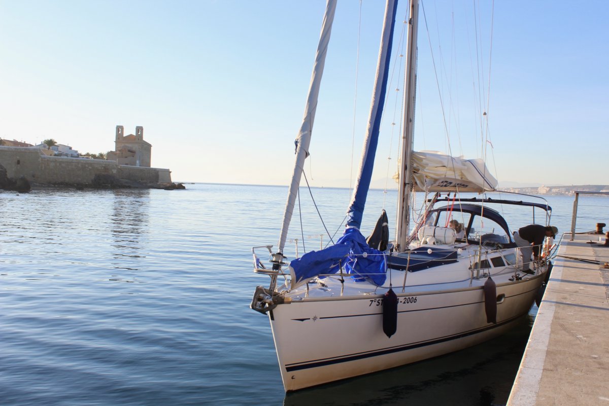 Jeanneau - 11.75 meters