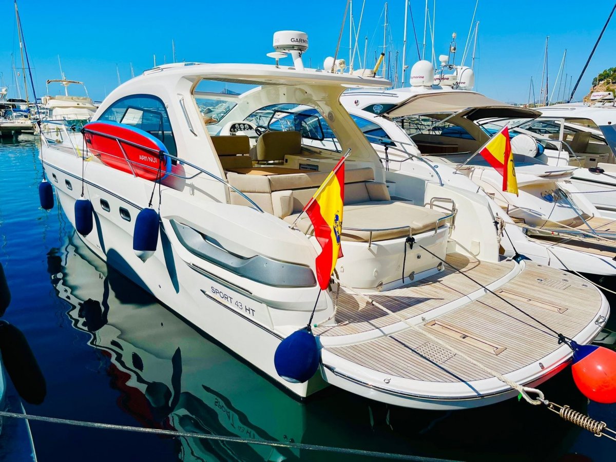 Bavaria Yachts - 3 cabine