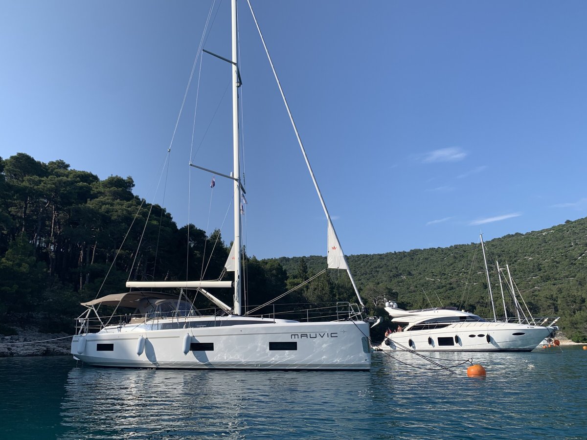 Bavaria Yachts - 12.38 metros