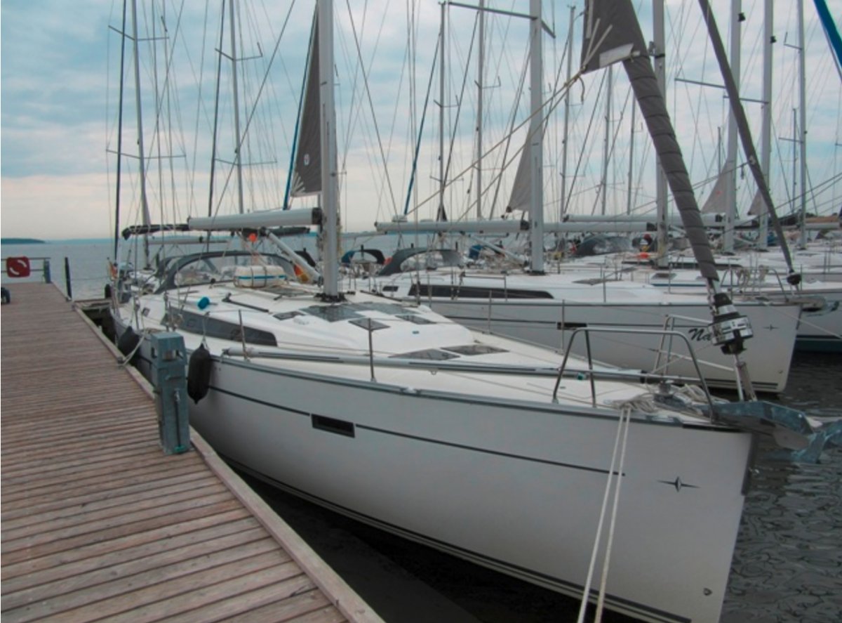 Bavaria Yachts - 8 {{i18n.capacity}}