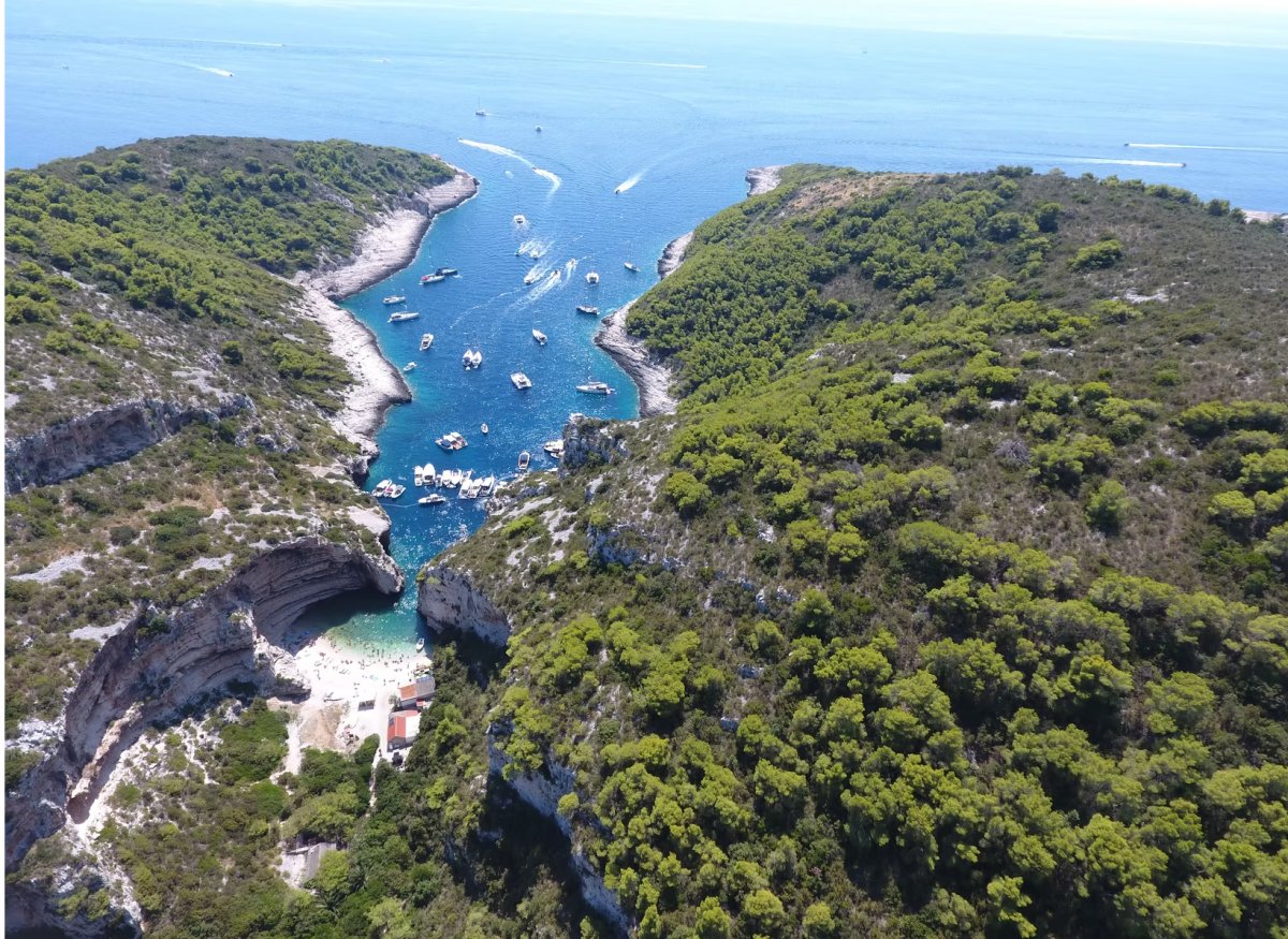 Corso di navigazione nell'Adriatico