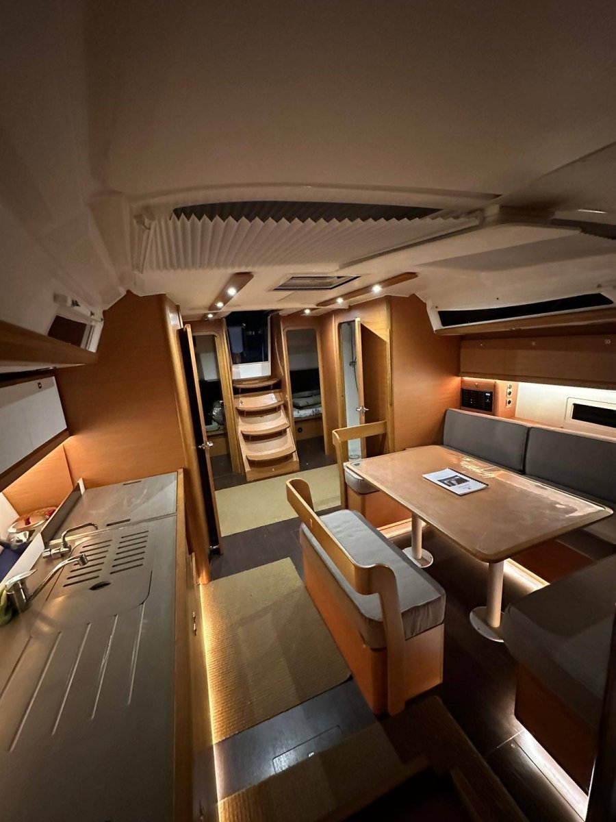 Dufour Yachts - 2 bagni
