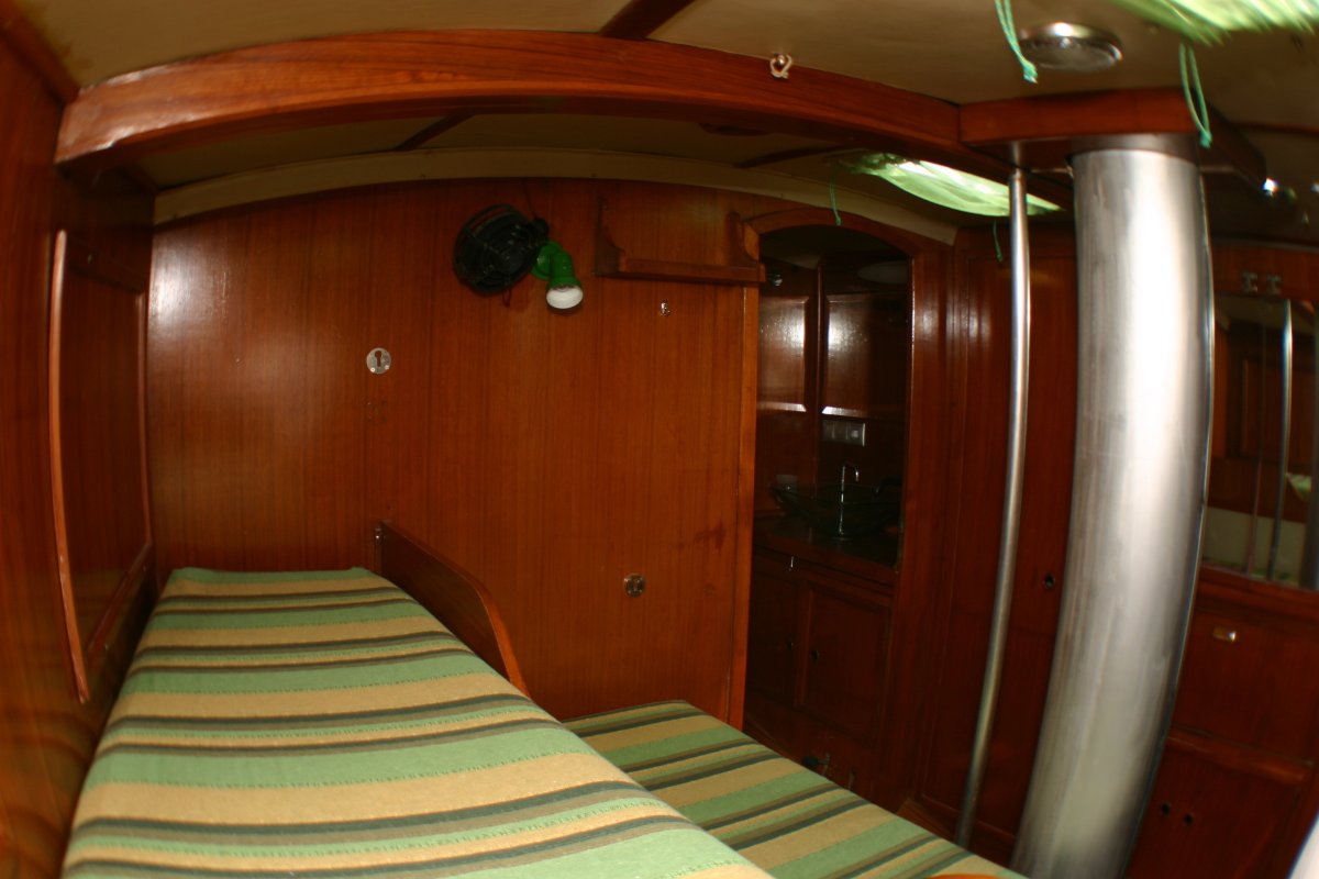 Mimi - 10 {{i18n.capacity}}