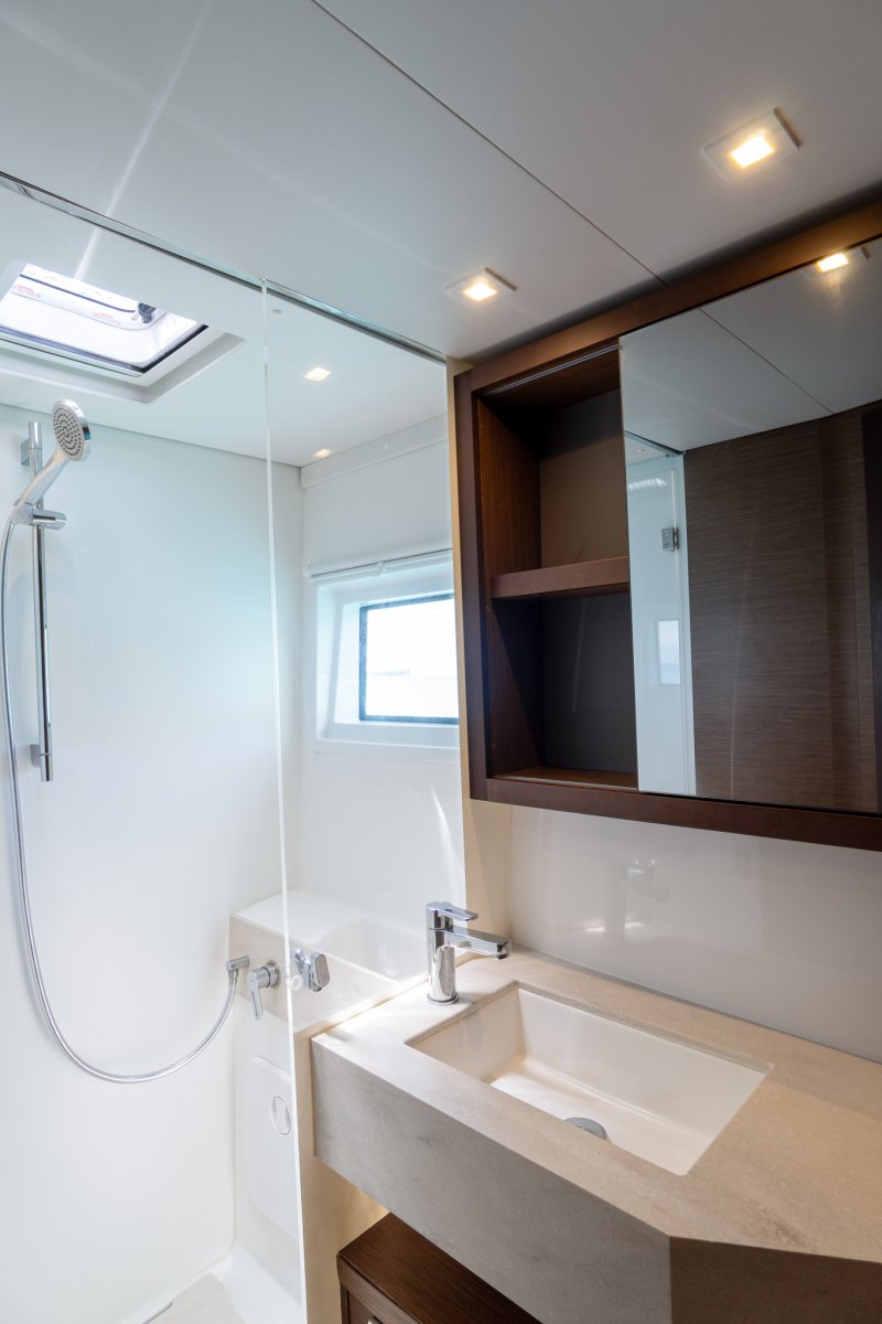 Catamarano - Lagoon - 2021