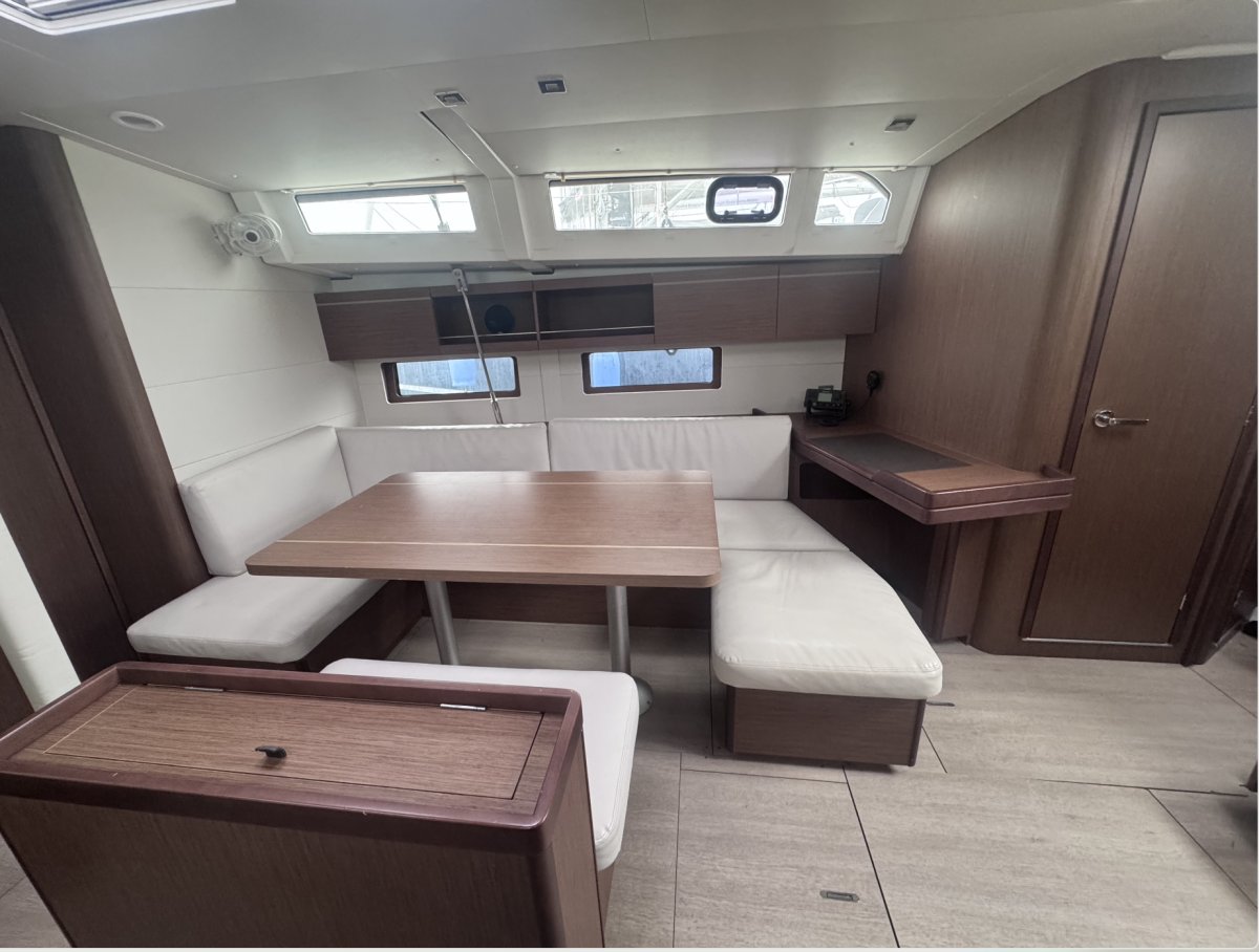 Sailboat - Bénéteau - 2024