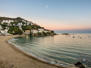 Navigation from Roses with sextant and stars