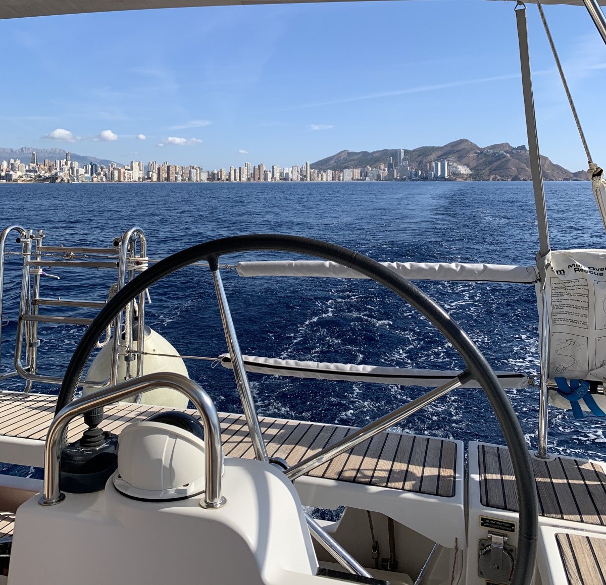 Velero - Bénéteau - 14.27 metros