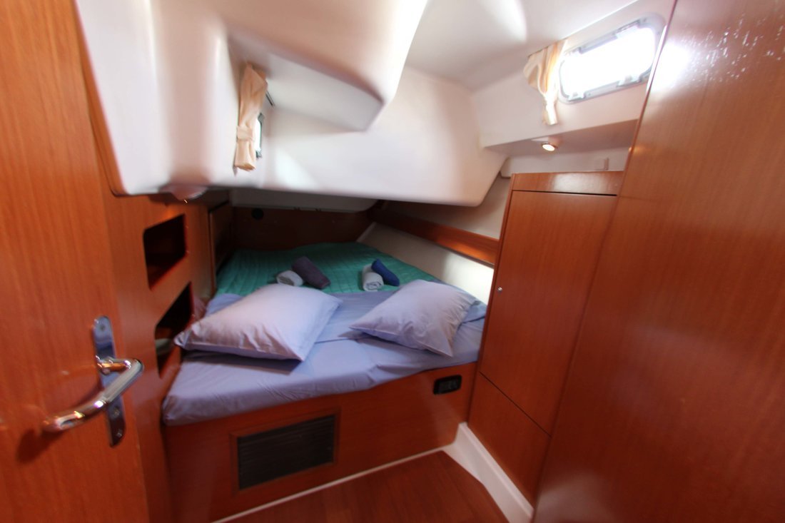 Sail through Greek islands