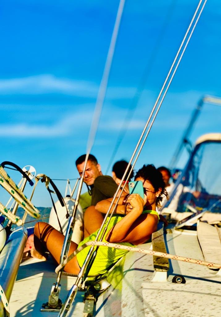 Experiencia de navegación en el mar entre Elba y Giannutri