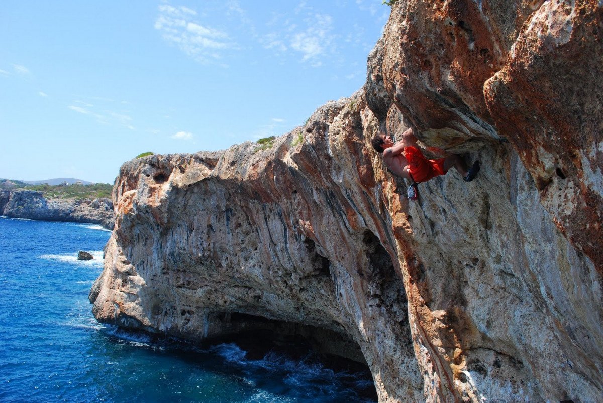 Sailboat trip and adventure activities in Mallorca